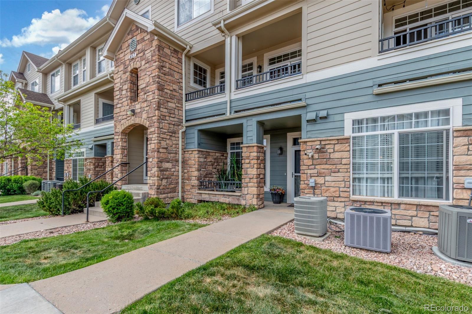 457  Black Feather Loop, castle rock  House Search MLS Picture
