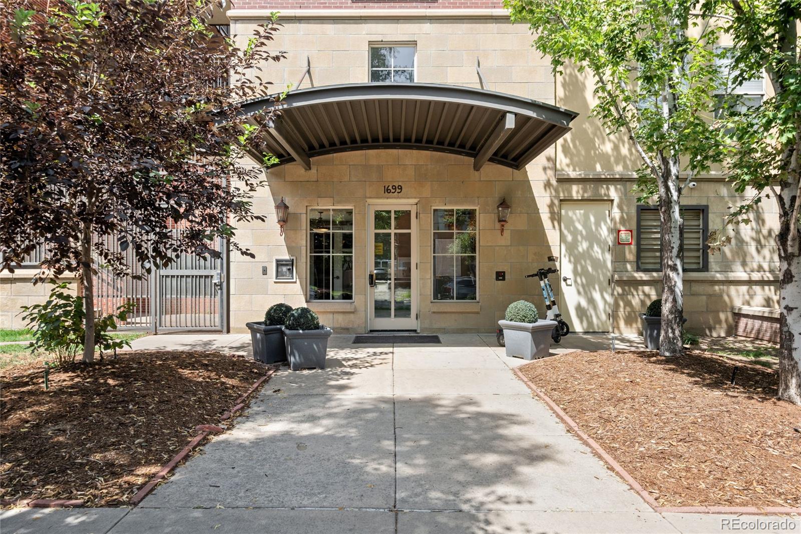 1699 N Downing Street, denver  condo / townhome Picture