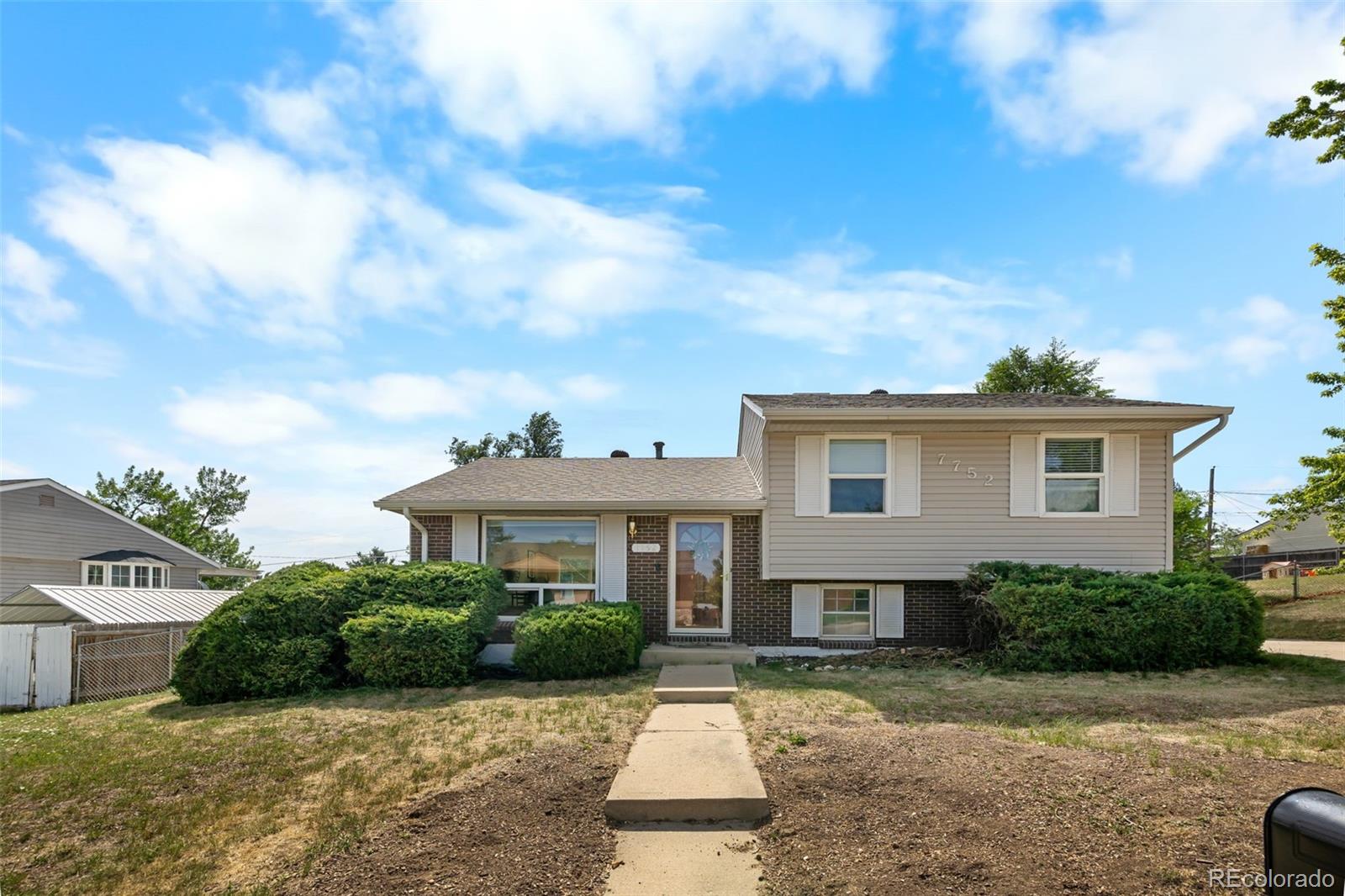 7752  Saulsbury Street, arvada&nbsp; House Search MLS Picture