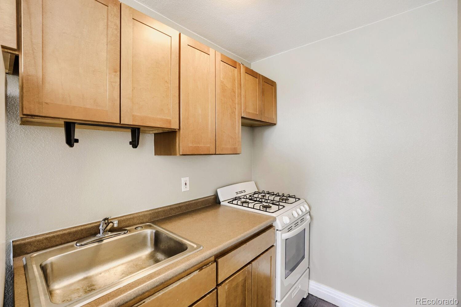 1196 N Grant Street, denver&nbsp; House Search MLS Picture
