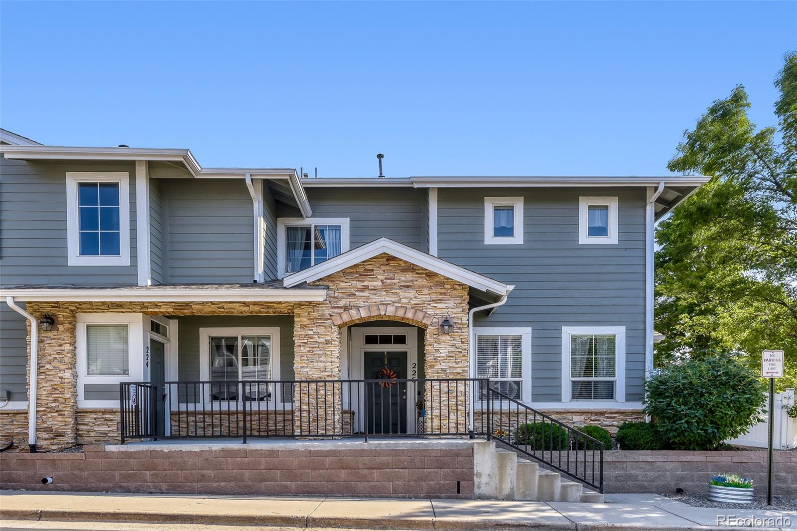 226  Whitehaven Circle, littleton&nbsp; House Search MLS Picture