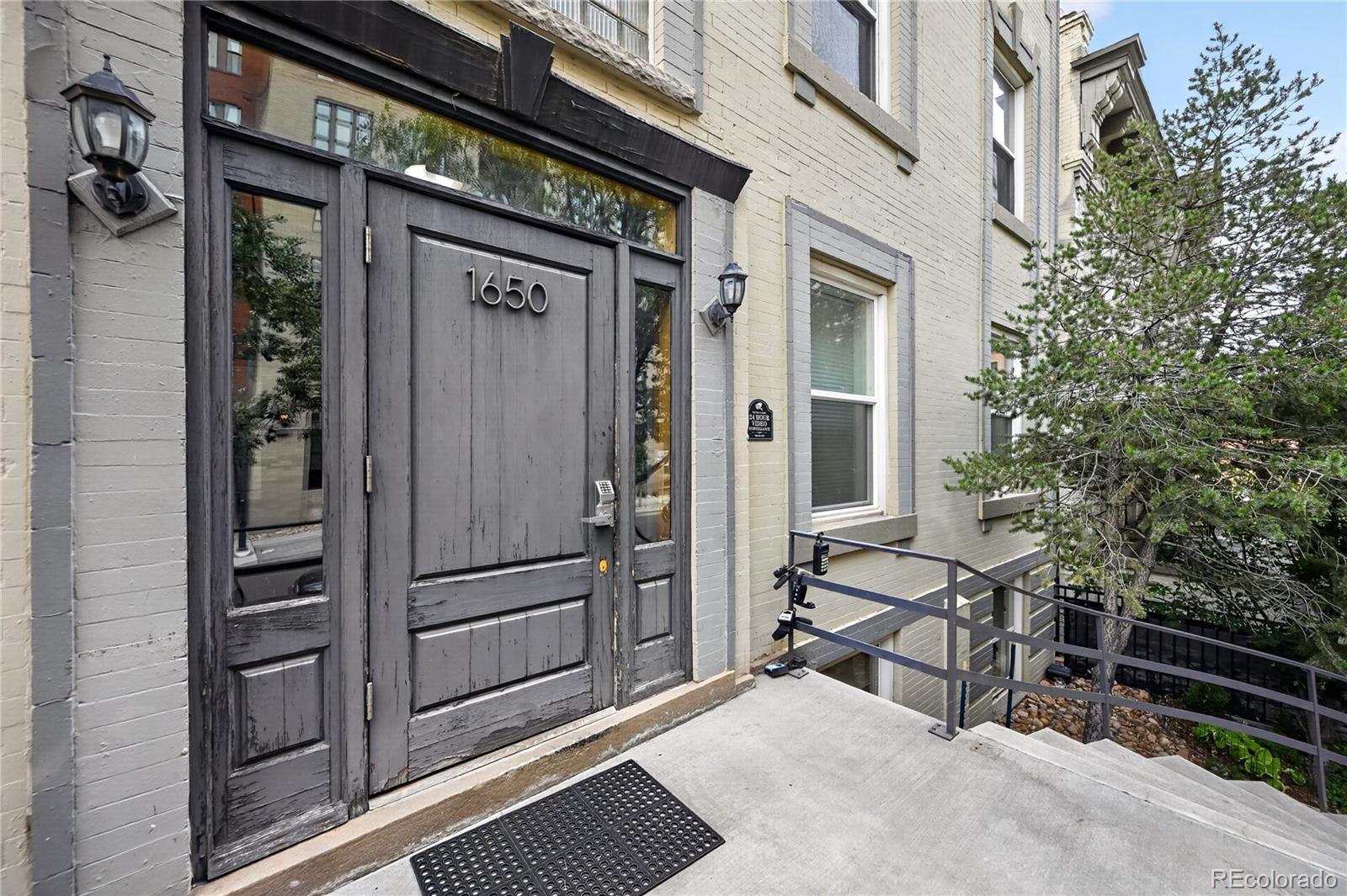 1650 N Pearl Street, denver&nbsp; House Search MLS Picture