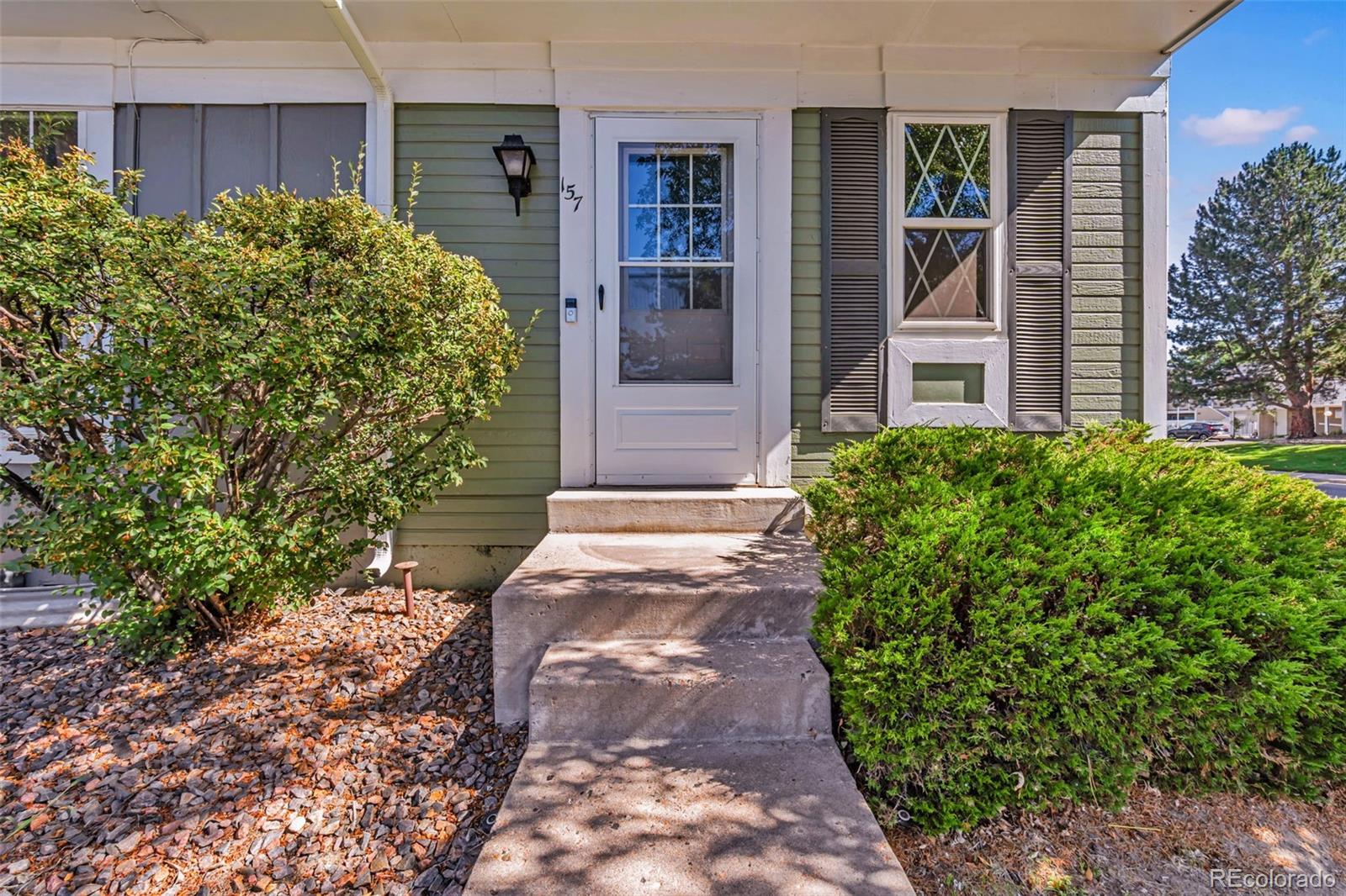 1699 S Trenton Street, denver&nbsp; House Search MLS Picture