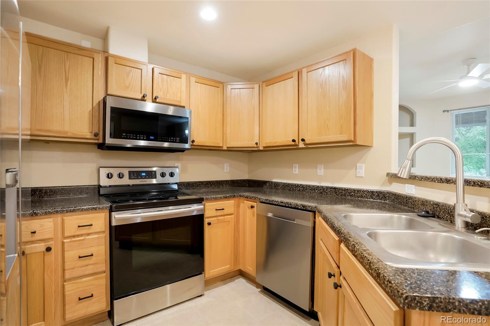 1039 S Walden Way, aurora&nbsp; House Search MLS Picture