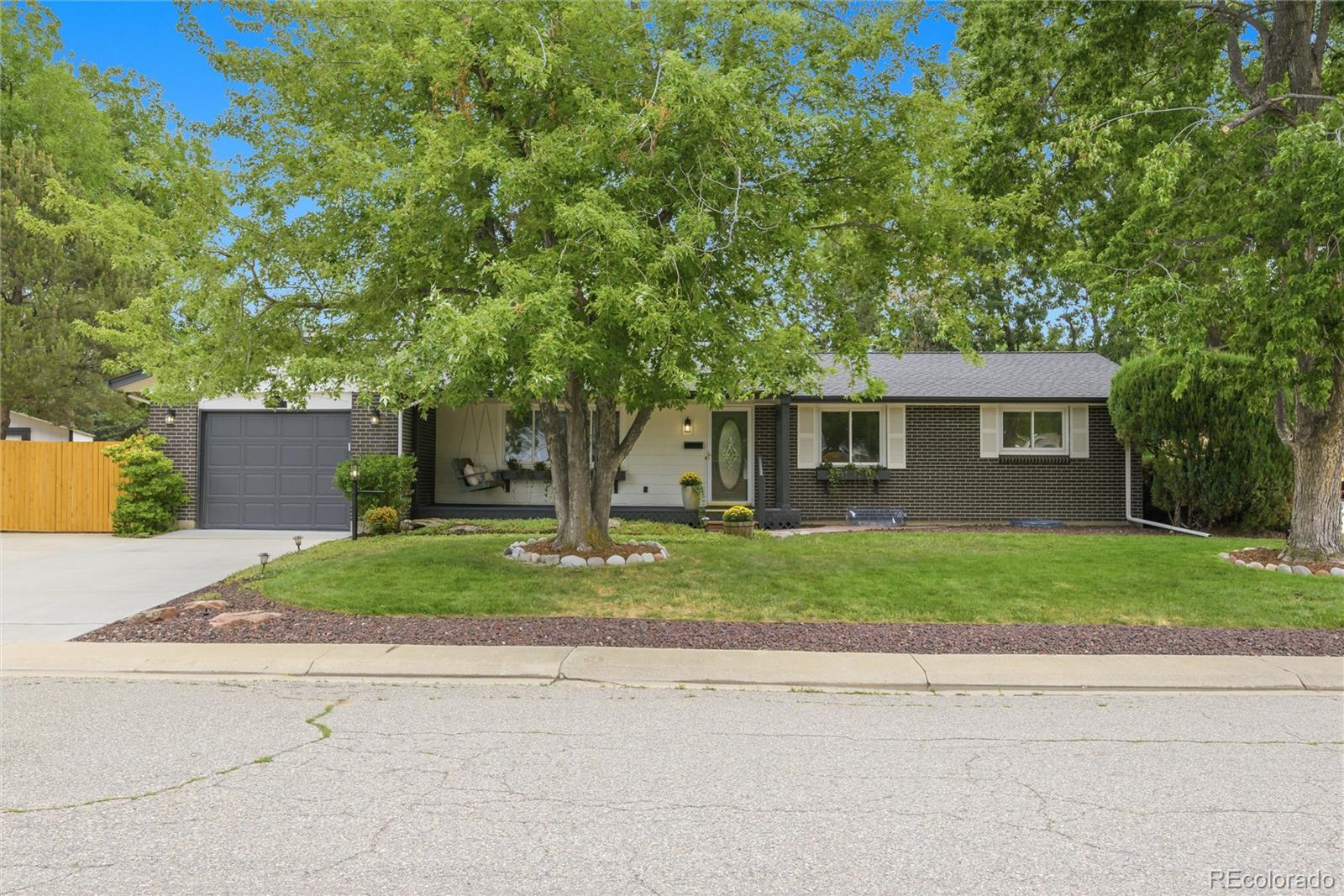 6902  Oak Way, arvada&nbsp; House Search MLS Picture
