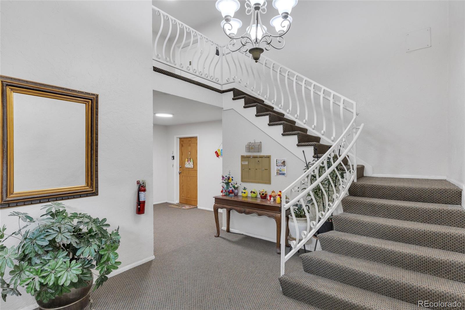 3511 S Hillcrest Drive, denver&nbsp; House Search MLS Picture
