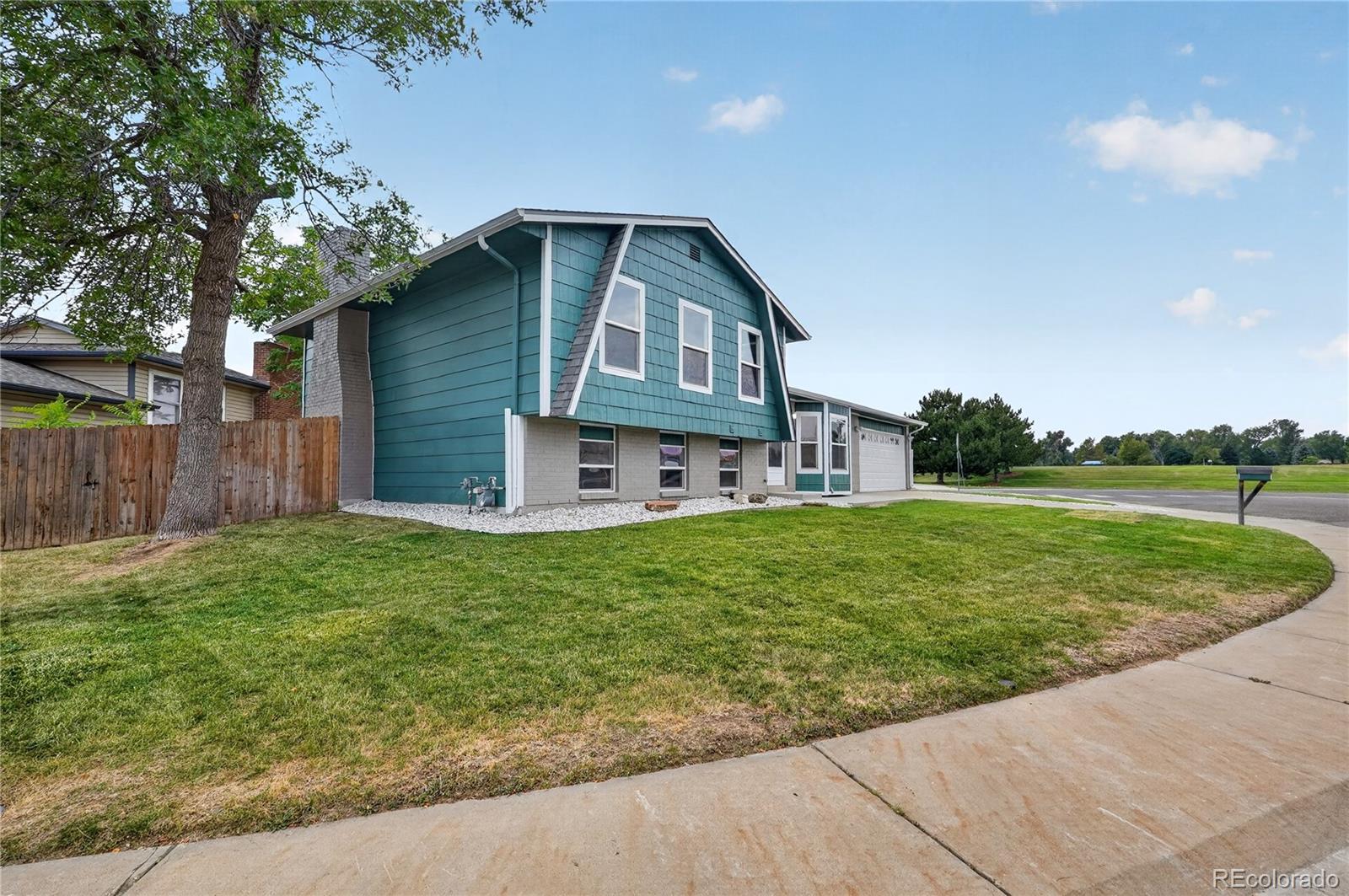 8494 W 74th Place, arvada&nbsp; House Search MLS Picture