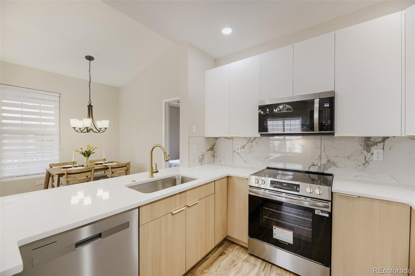 4045 S Crystal Circle, aurora&nbsp; House Search MLS Picture