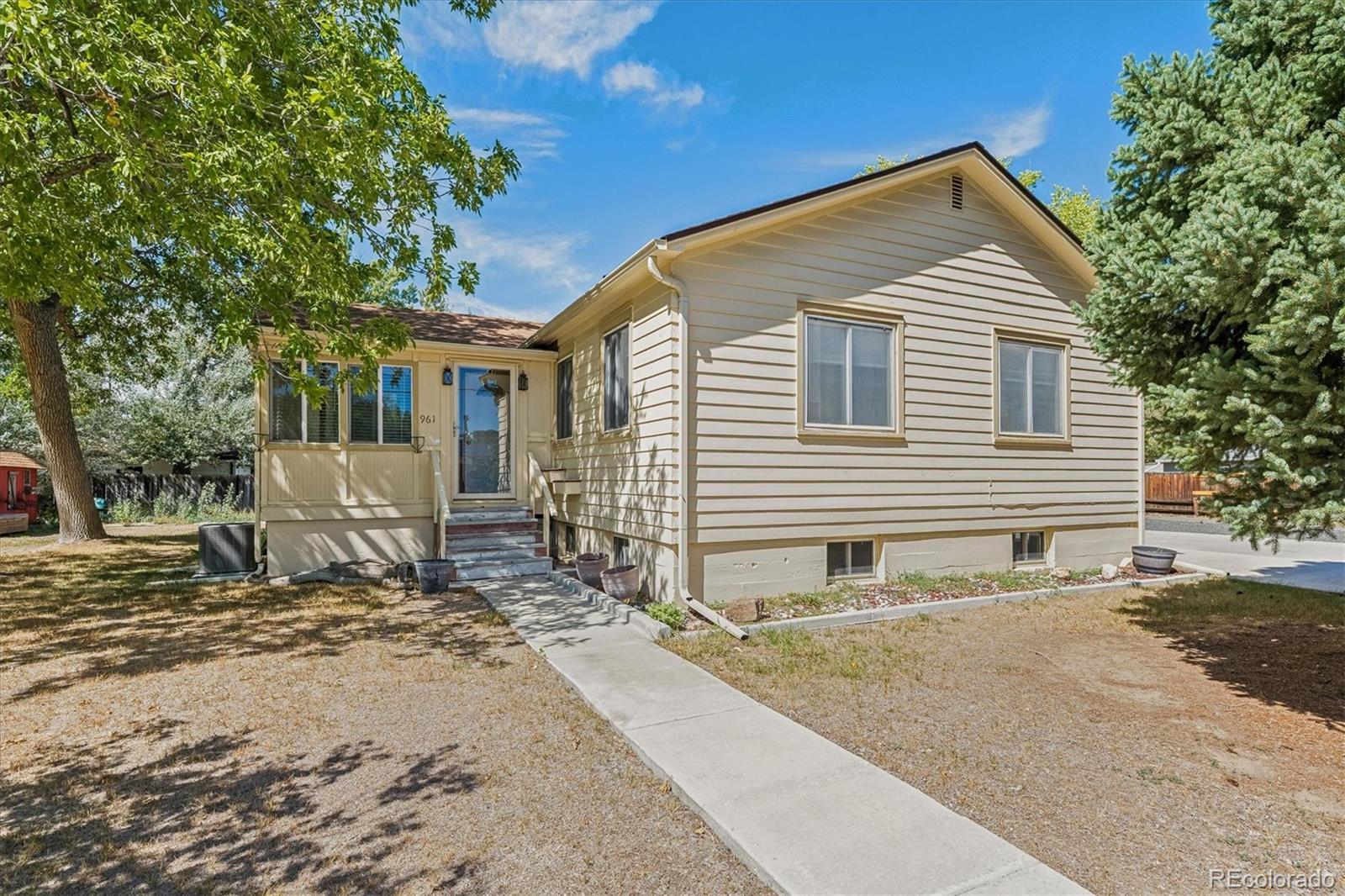 961  Kendall Street, lakewood&nbsp; House Search MLS Picture