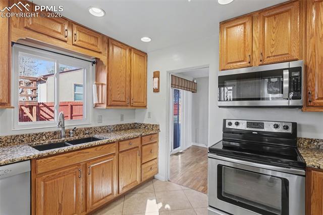 MLS Image for 1426 E Cache La Poudre  ,Colorado Springs, Colorado