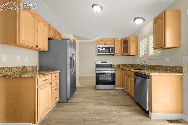 MLS Image for 1907  Independence  ,Colorado Springs, Colorado
