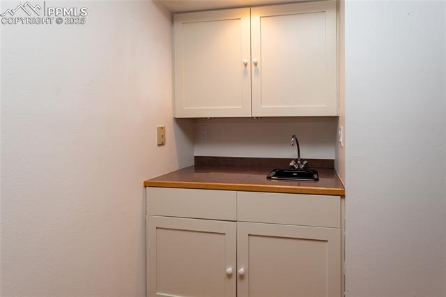 MLS Image for 135  Broadmoor Hills  ,Colorado Springs, Colorado