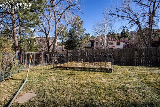 MLS Image for 135  Broadmoor Hills  ,Colorado Springs, Colorado