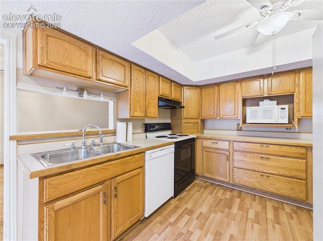 MLS Image for 164  Bonnymede  E ,Pueblo, Colorado