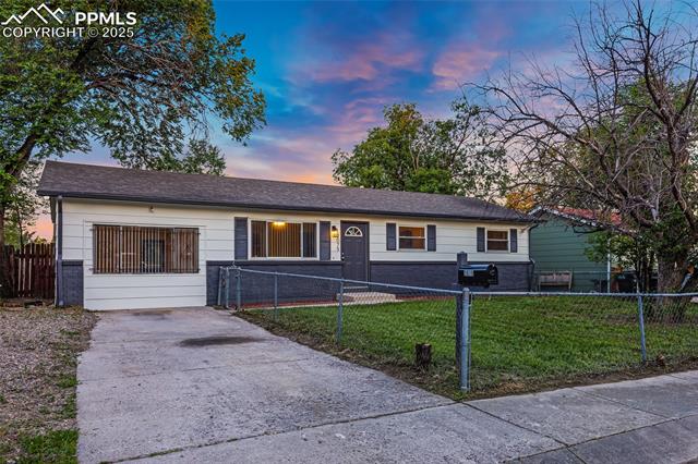 2075  Pepperwood  , colorado springs  House Search MLS Picture