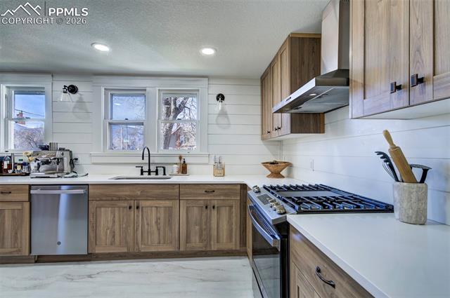 MLS Image for 402 E Uintah  ,Colorado Springs, Colorado
