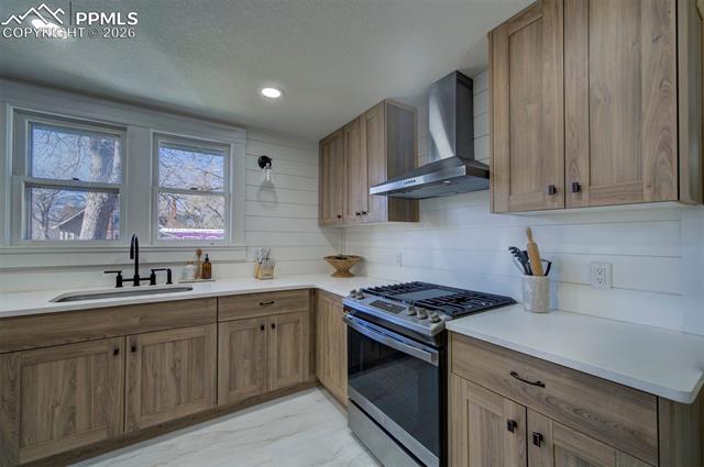 MLS Image for 402 E Uintah  ,Colorado Springs, Colorado