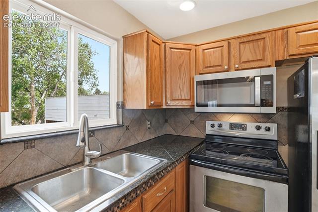 MLS Image for 4022  Colony Hills  ,Colorado Springs, Colorado