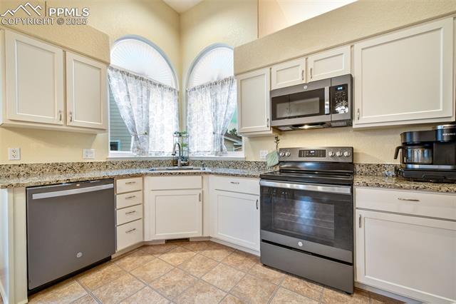 MLS Image for 830  Lilacglen  ,Colorado Springs, Colorado