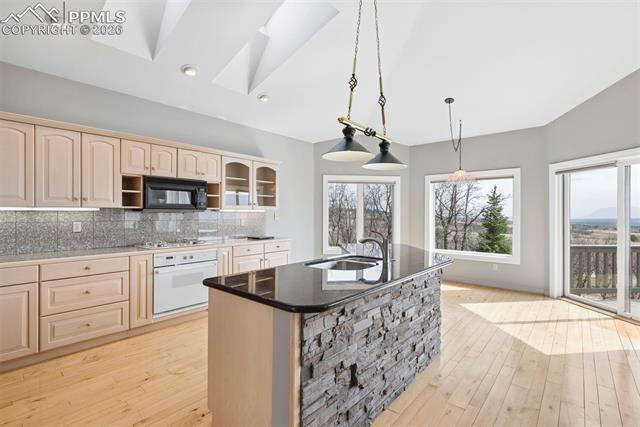 MLS Image for 265  Ox Yoke  ,Monument, Colorado