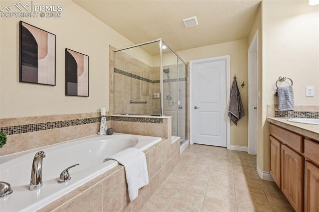 MLS Image for 4417  Echo   ,Larkspur, Colorado