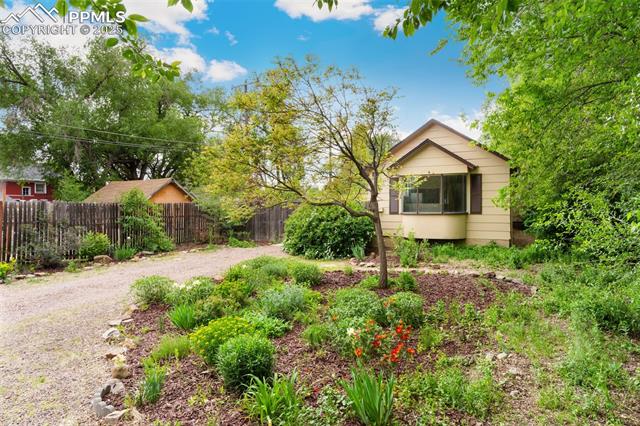 15 W Brookside  , colorado springs  House Search MLS Picture