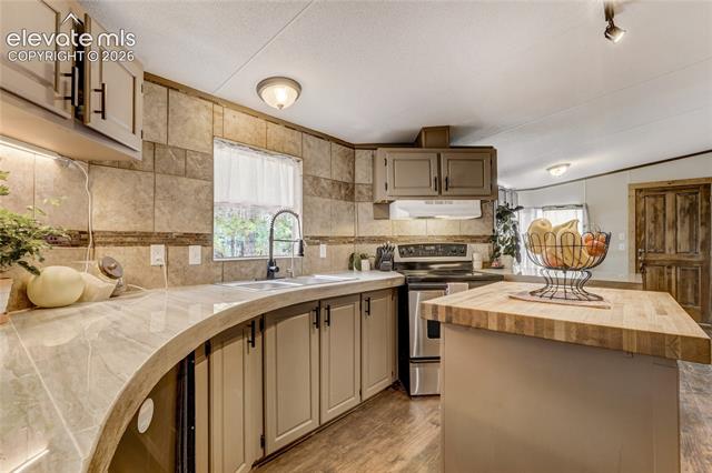 MLS Image for 784  Blossom  ,Woodland Park, Colorado