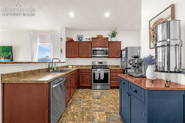 MLS Image for 10036  Thunderbolt  ,Colorado Springs, Colorado