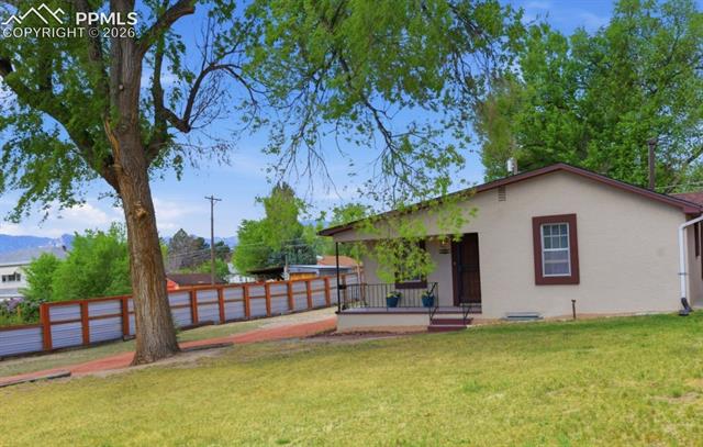 1126  McArthur  , colorado springs&nbsp; House Search MLS Picture