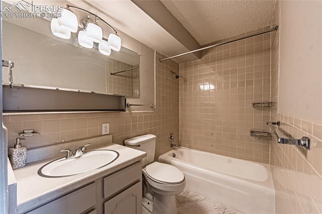 MLS Image for 411  Lakewood  B527 ,Colorado Springs, Colorado
