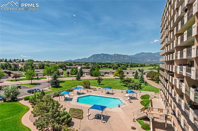 MLS Image for 411  Lakewood  B527 ,Colorado Springs, Colorado