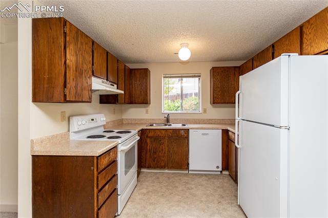 MLS Image for 5418  Descanso  ,Colorado Springs, Colorado