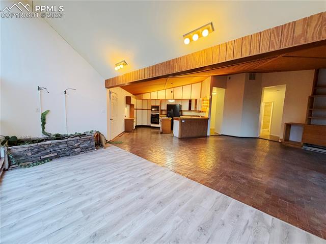 MLS Image for 550  Upper Vista  ,Manitou Springs, Colorado