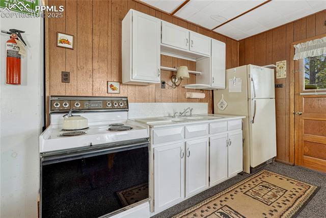 MLS Image for 101  Dunlap  ,Florissant, Colorado