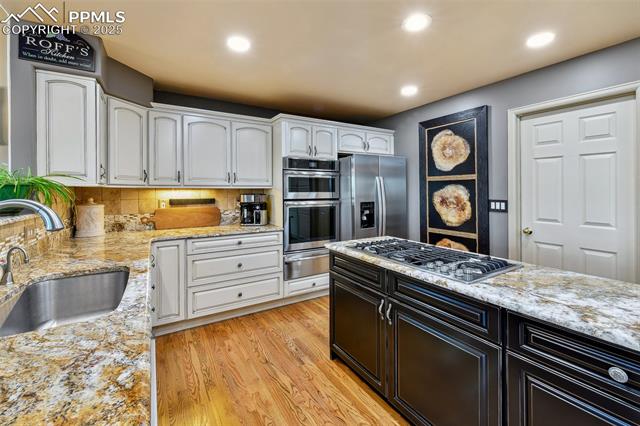 MLS Image for 8005  Hedgewood  ,Colorado Springs, Colorado