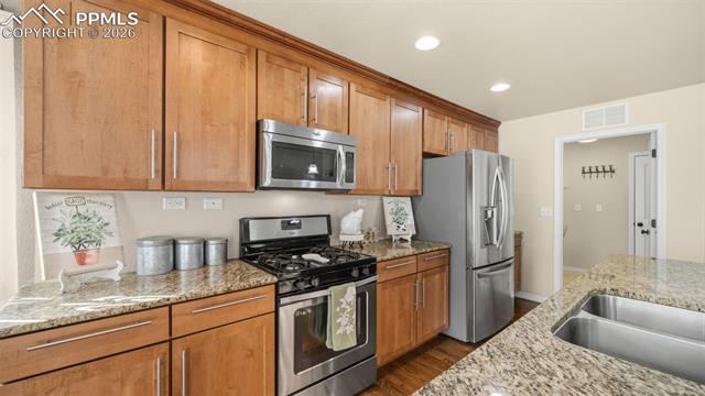 MLS Image for 8145  Hunter Peak  ,Colorado Springs, Colorado