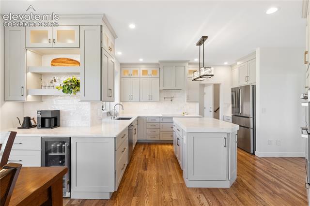 MLS Image for 2550  Oak Hills  ,Colorado Springs, Colorado