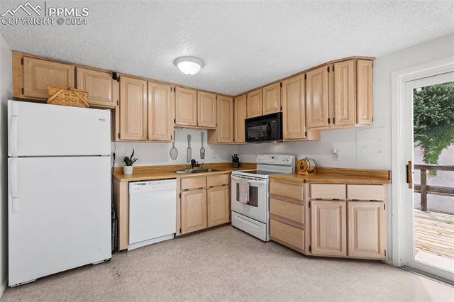 MLS Image for 1204  Nez Perce  ,Colorado Springs, Colorado