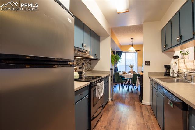 MLS Image for 935  Saturn  101 ,Colorado Springs, Colorado