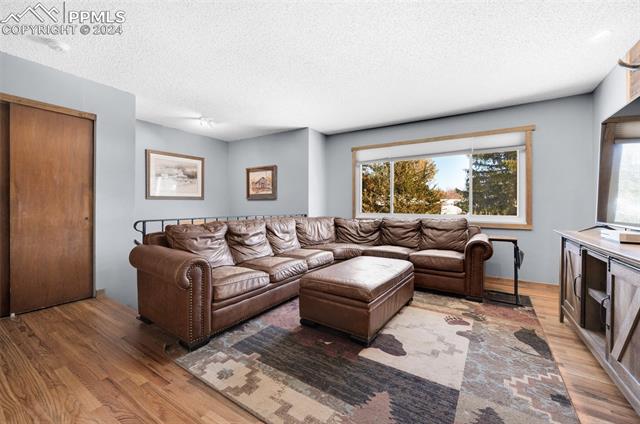 MLS Image for 4512  La Cresta  ,Colorado Springs, Colorado