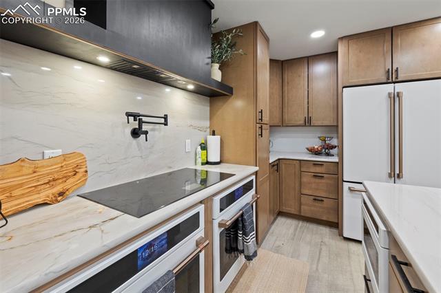 MLS Image for 990  Eagle Rock  ,Colorado Springs, Colorado