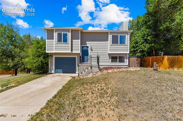 585  Blossom Field  , fountain&nbsp; House Search MLS Picture