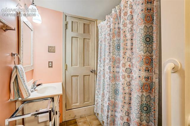 MLS Image for 902  High  ,Manitou Springs, Colorado