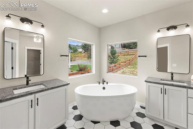 MLS Image for 16445  Mountain Glory  ,Monument, Colorado
