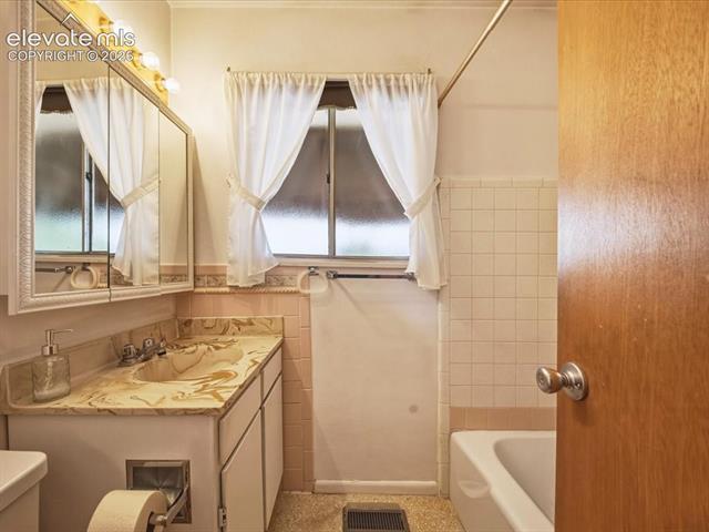 MLS Image for 827  Squire  ,Colorado Springs, Colorado