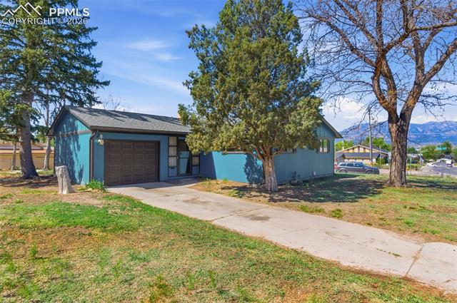 624  Widefield  , colorado springs&nbsp; House Search MLS Picture