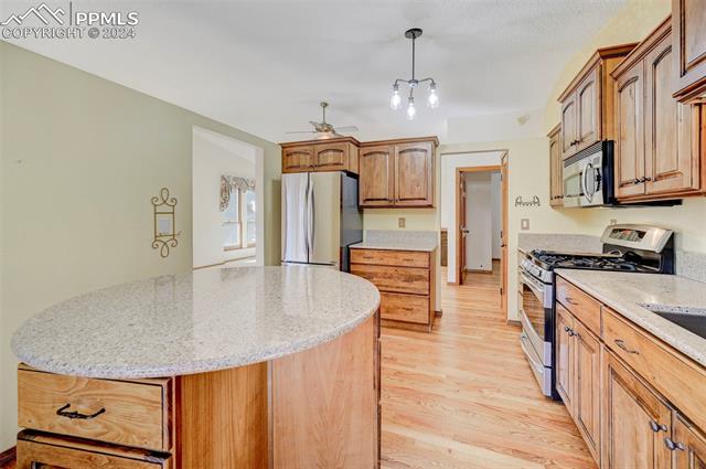 MLS Image for 930  Oak Bend  ,Colorado Springs, Colorado