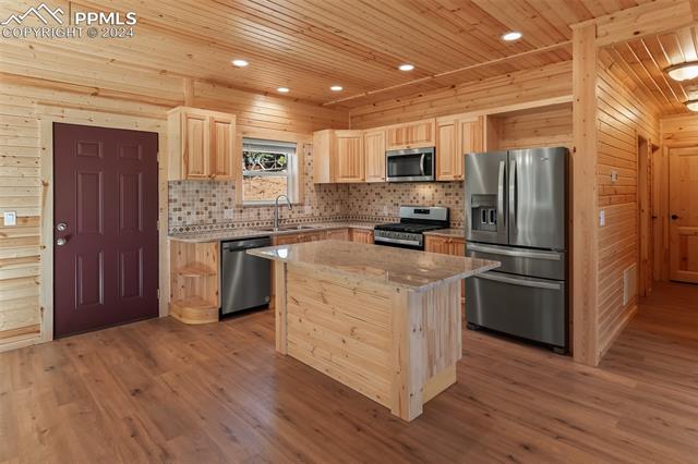 MLS Image for 18  Garnet  ,Florissant, Colorado