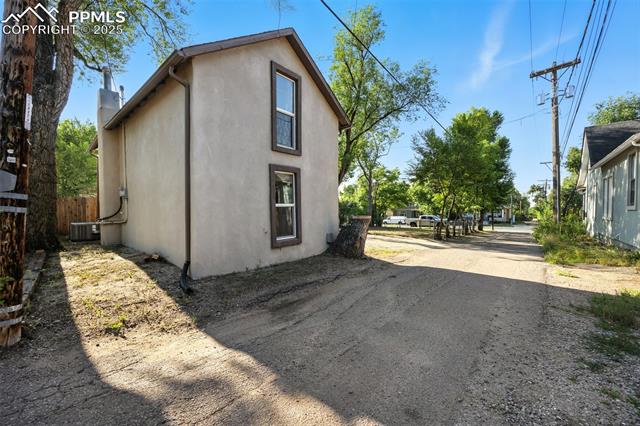 MLS Image for 516 E Cache La Poudre  ,Colorado Springs, Colorado