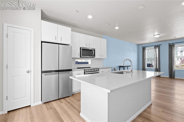 MLS Image for 9257  Mayflower Gulch  ,Colorado Springs, Colorado